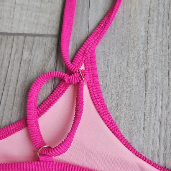 Beach Riot Bikini Top - Picture 6 of 6